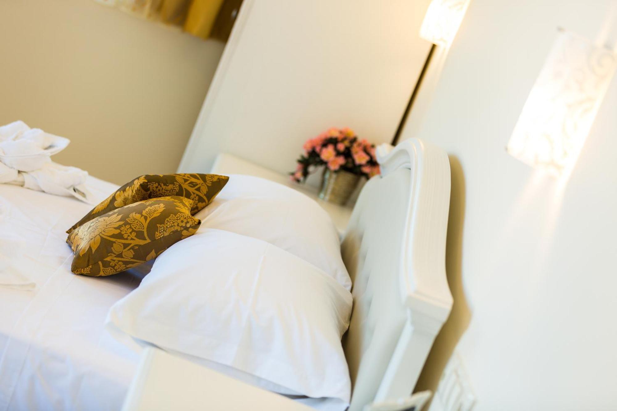 Polyxenia Suites Rethymno Exterior foto