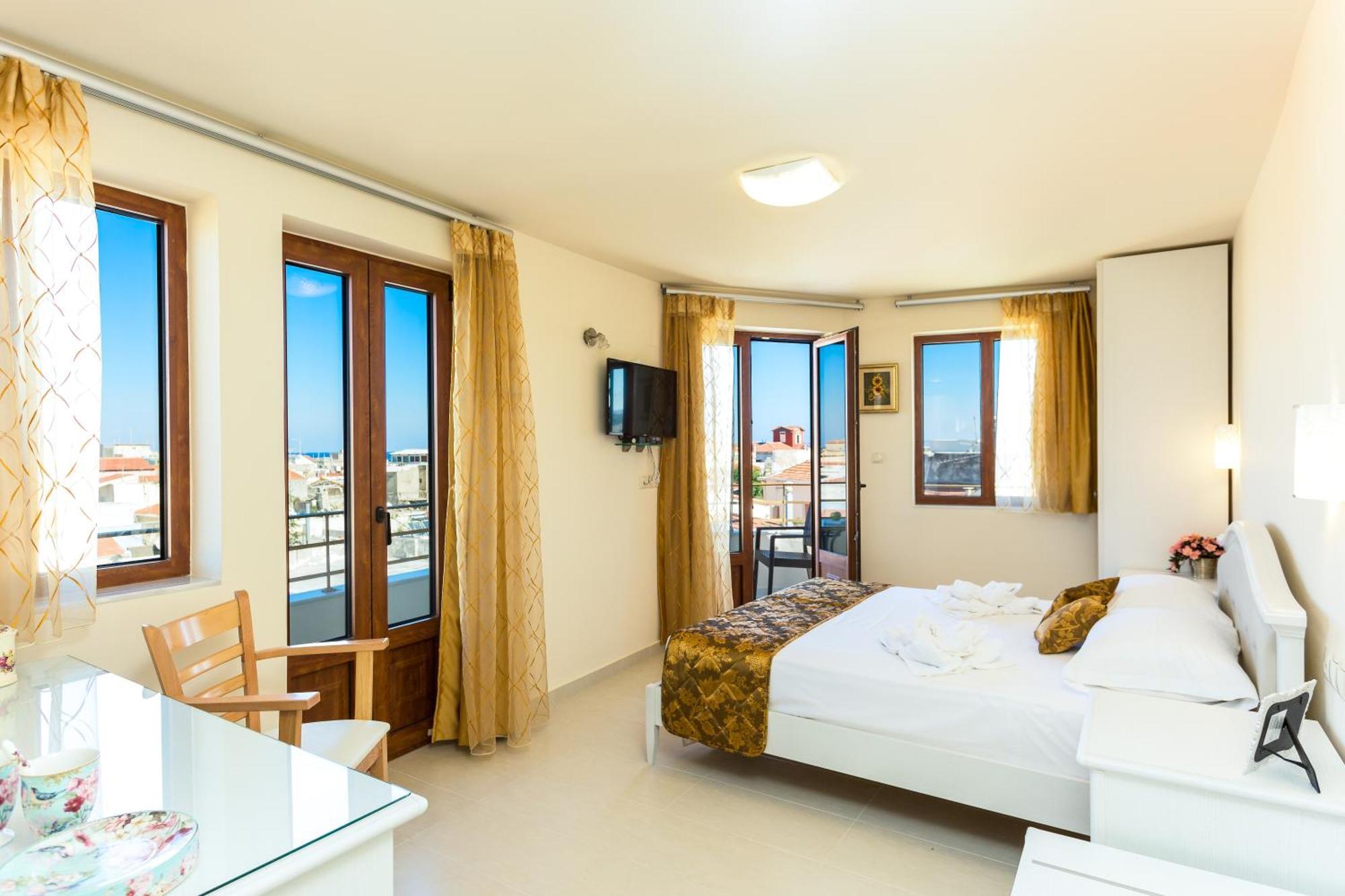 Polyxenia Suites Rethymno Exterior foto
