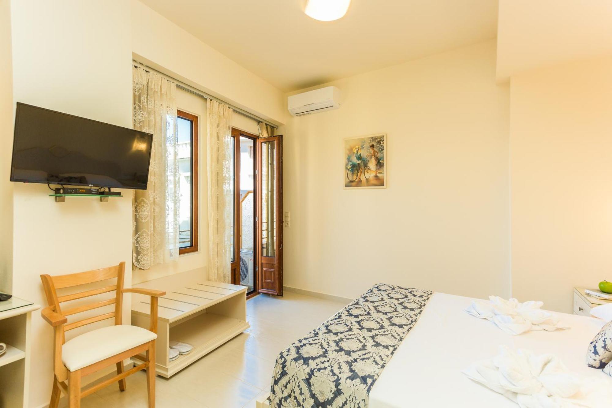 Polyxenia Suites Rethymno Exterior foto