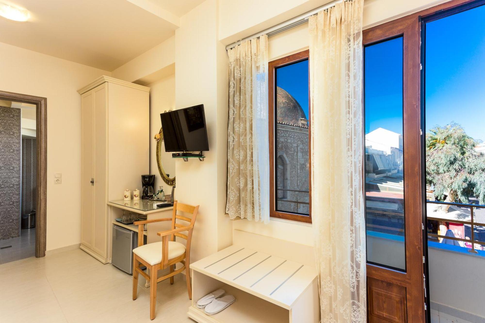 Polyxenia Suites Rethymno Exterior foto