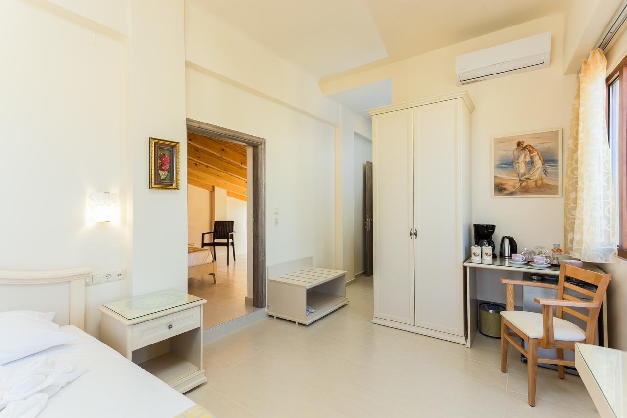 Polyxenia Suites Rethymno Exterior foto